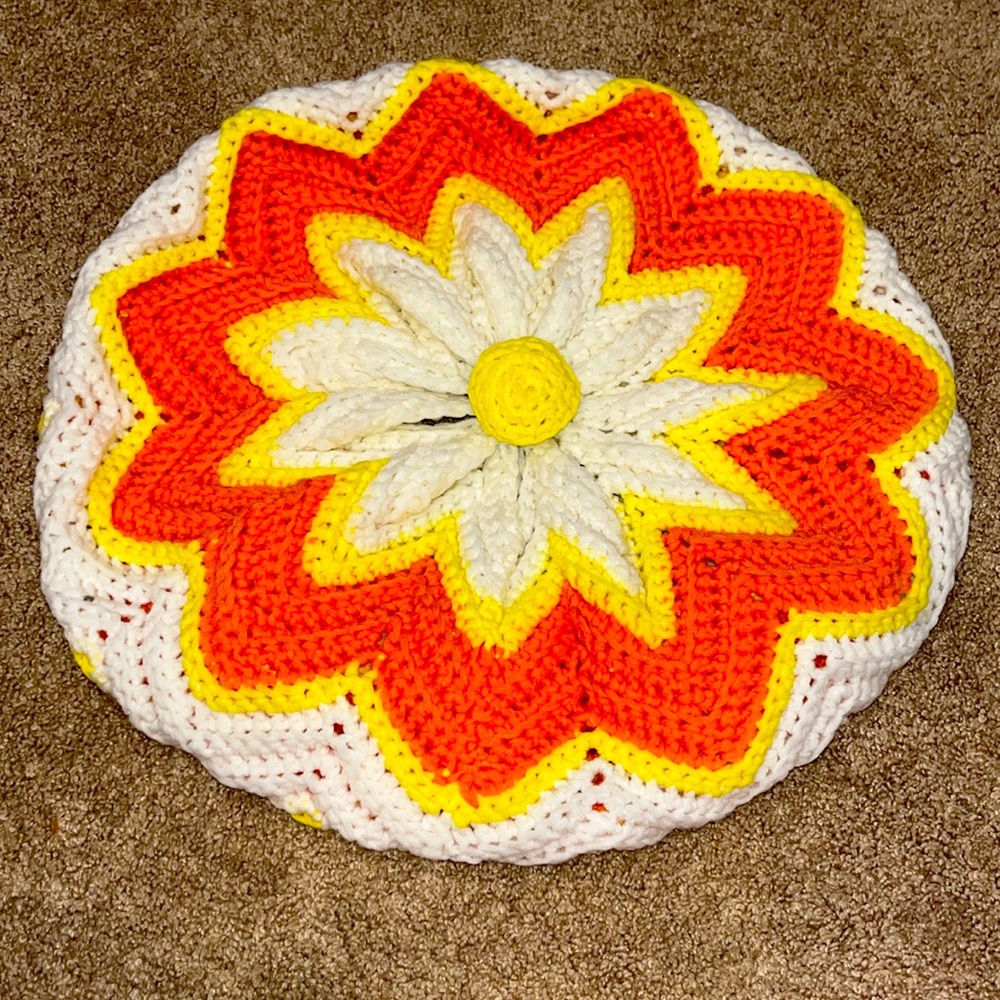 VINTAGE HANDMADE